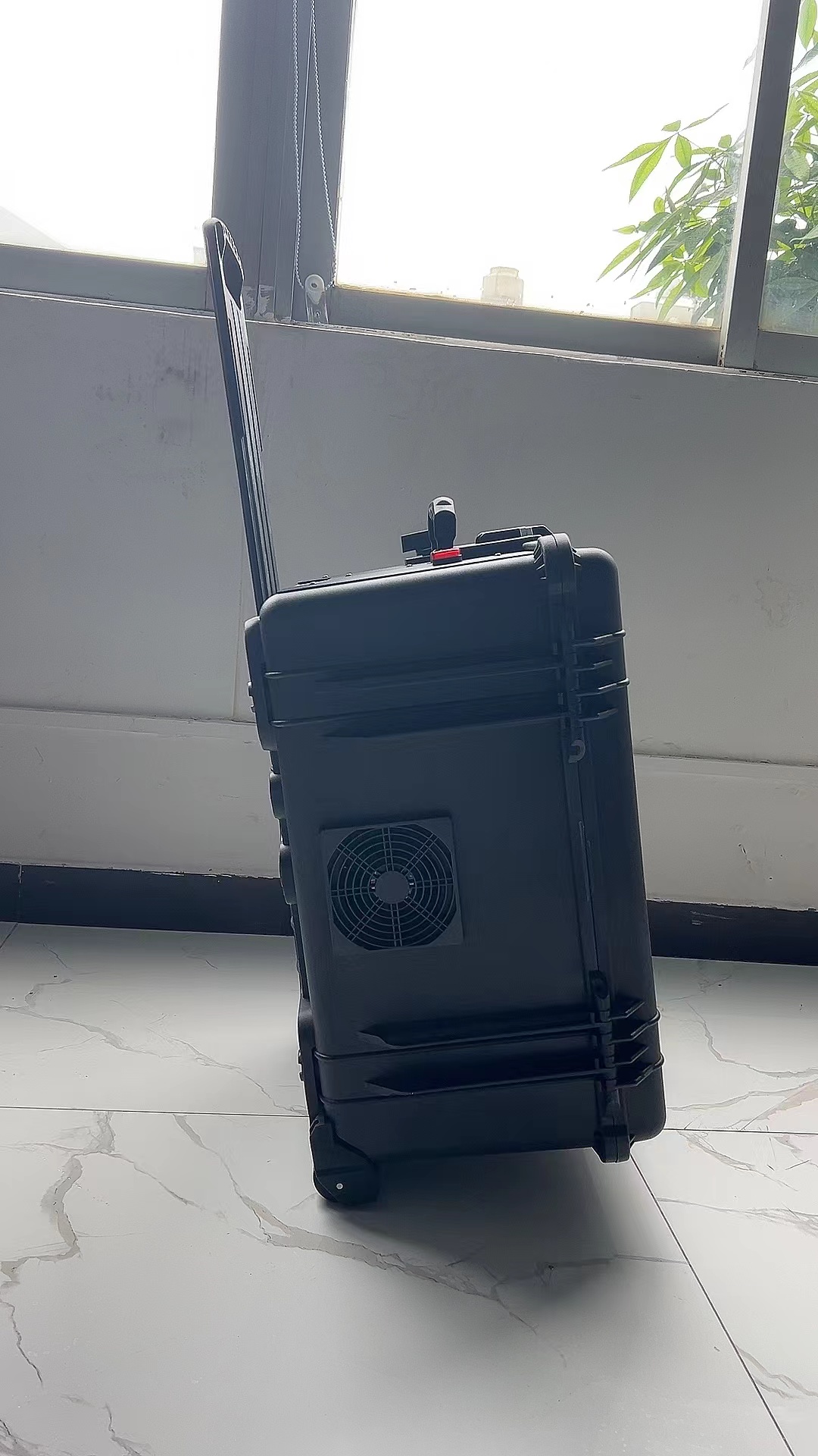大兴手拉箱型移动通信干扰器